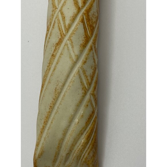 Handmade Ceramic Wall Pocket With Swirl Detailing - Picture 3 of 9